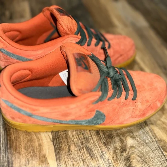 Nike Orange and Green dunk sb’s